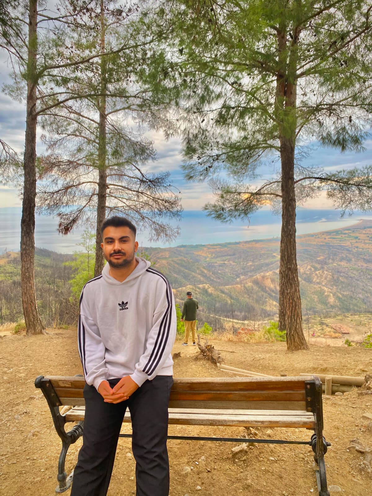 Nurullah Yoğurtçuoğlu Fotoğrafları